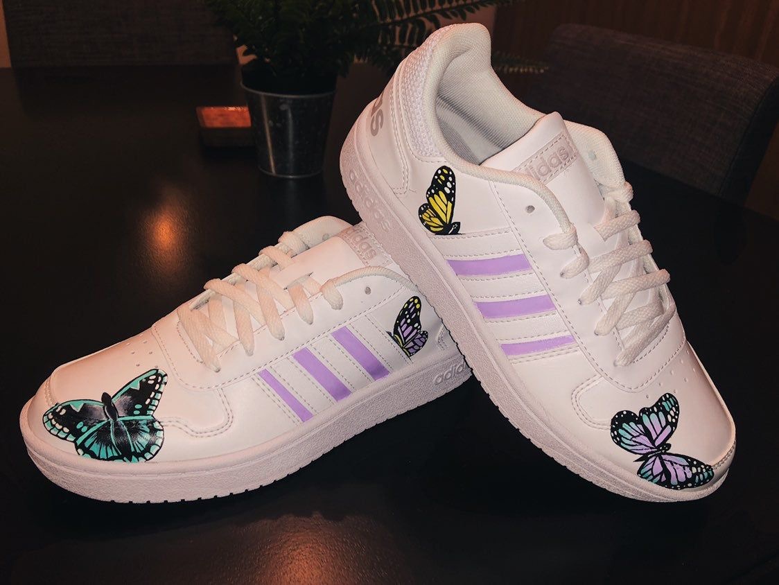 Gekleurde vlinders Adidas schoenen :: SYOU